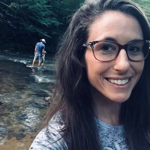 Meet your Posher, Rebecca